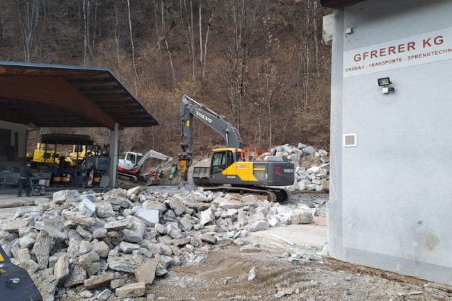 Abtransport von Abrissmaterial