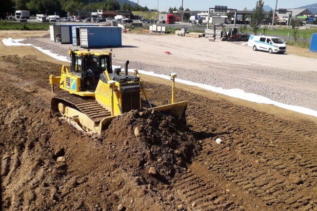 Wir haben 60 Jahre Erfahrung im Straßenbau